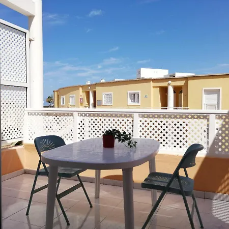 - Orlando Complex Apartment *